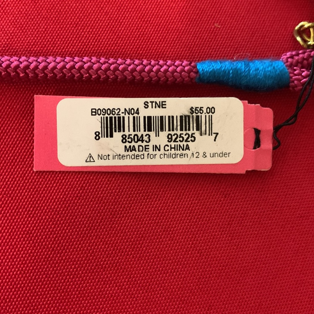 Betsey Johnson NWT Jeweled Necklace - Picture 5 of 5